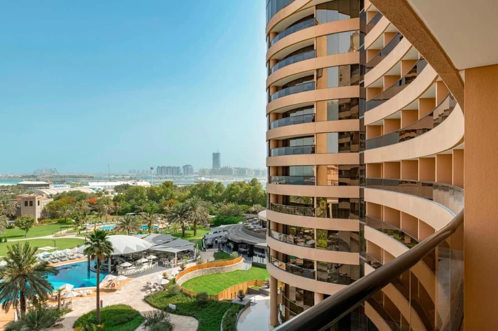 Le Royal Meridien Beach Resort And Spa