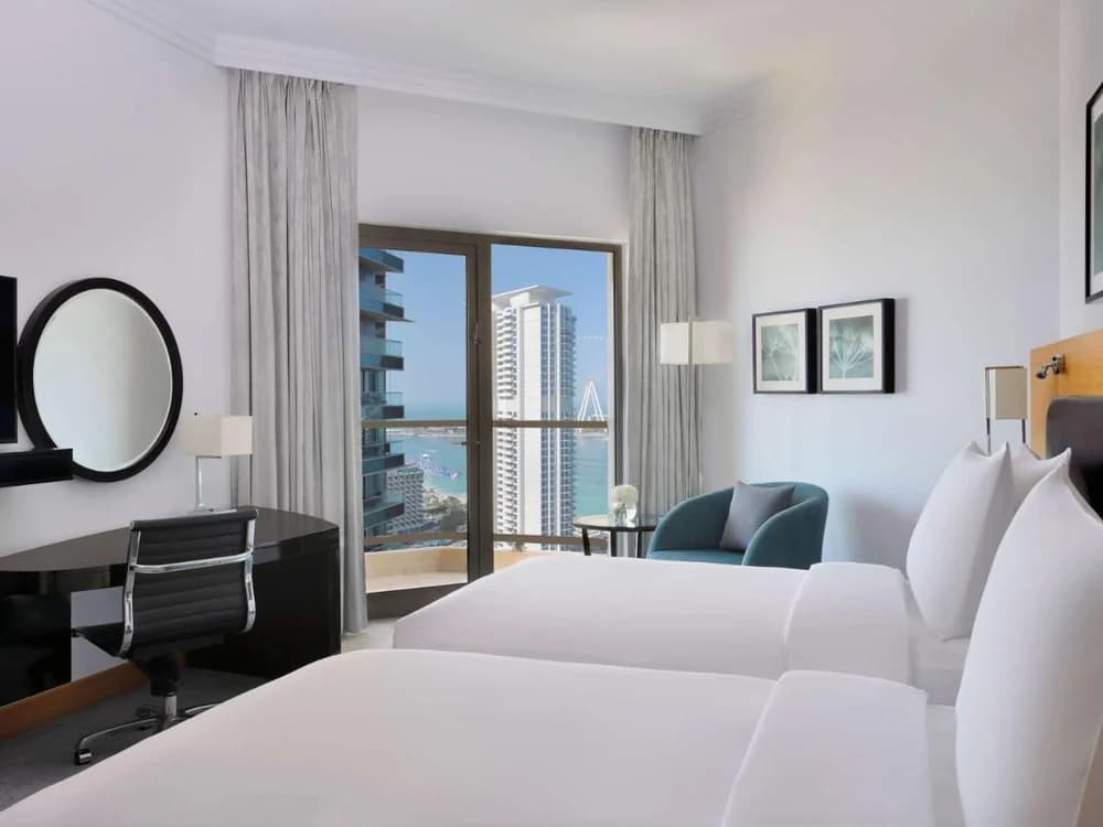 Mövenpick Hotel Jumeirah Beach