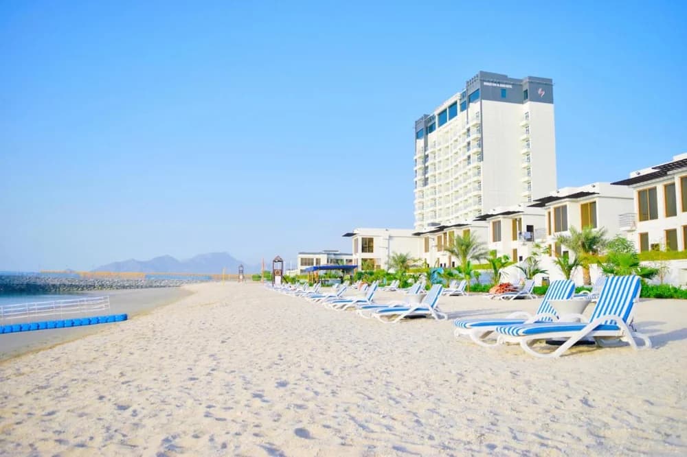 Mirage Bab Al Bahr Beach Resort